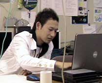 ���K���i