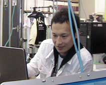 ���K���i