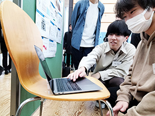 東北工業大学情報通信工学科卒業研修ポスター発表会