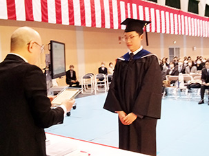 情報通信工学科学位授与式