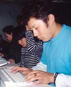 ���K���i